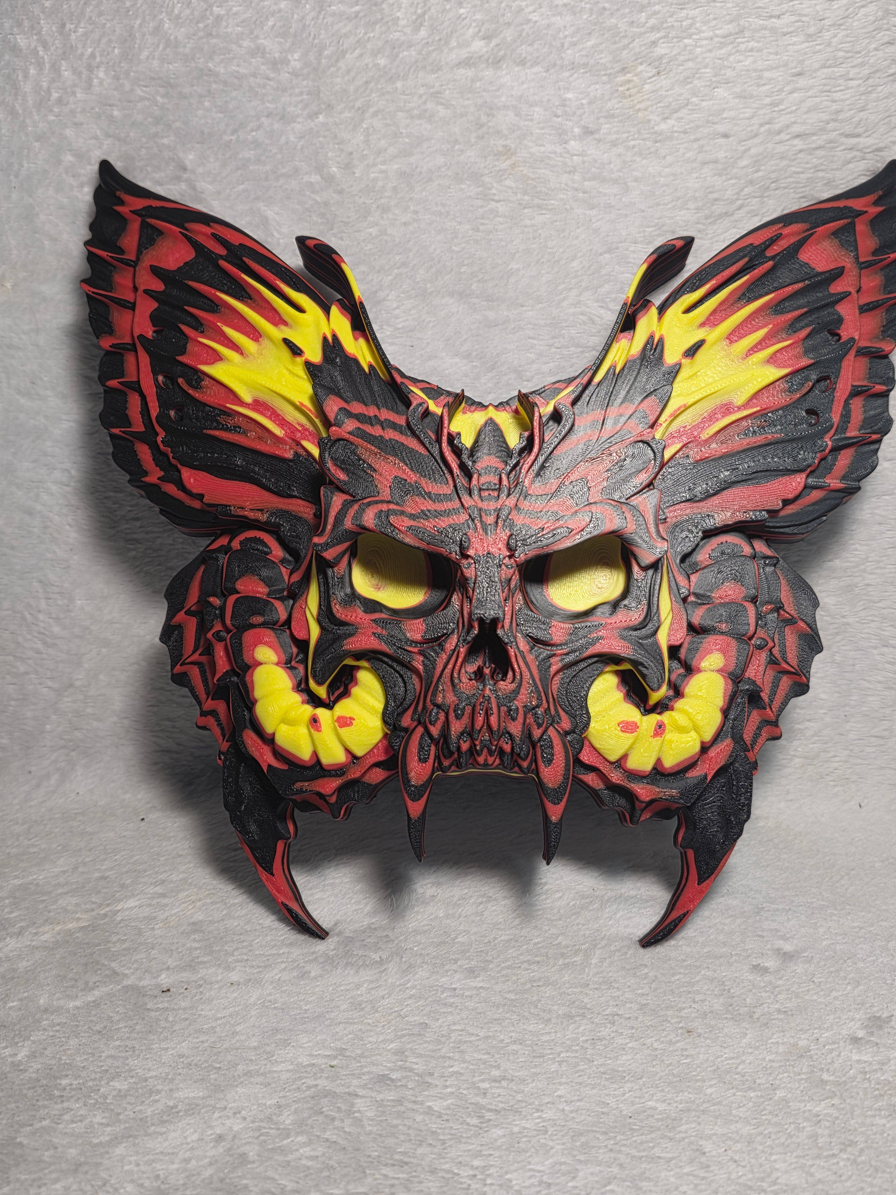 Skullwood Moth Wall Mount